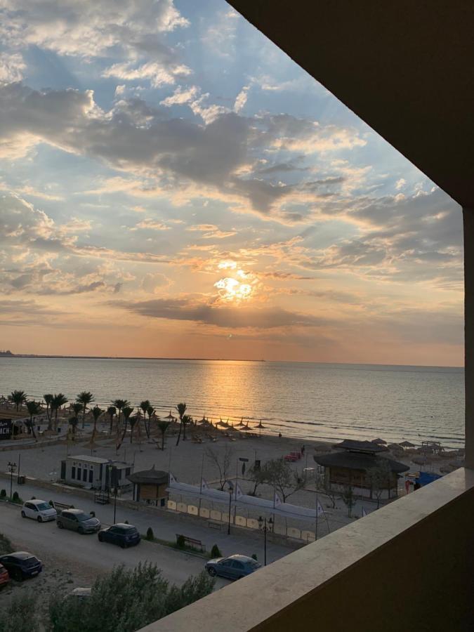 Sunrise Holiday Apartment - Mamaia Nord Нэводари Экстерьер фото